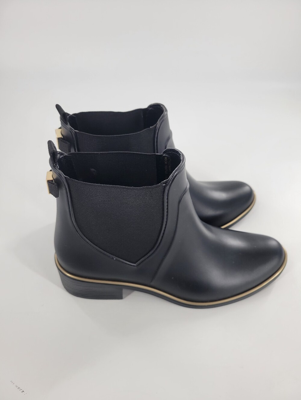 Kate Spade black Rain Chelsea Boots Slip On Size 10